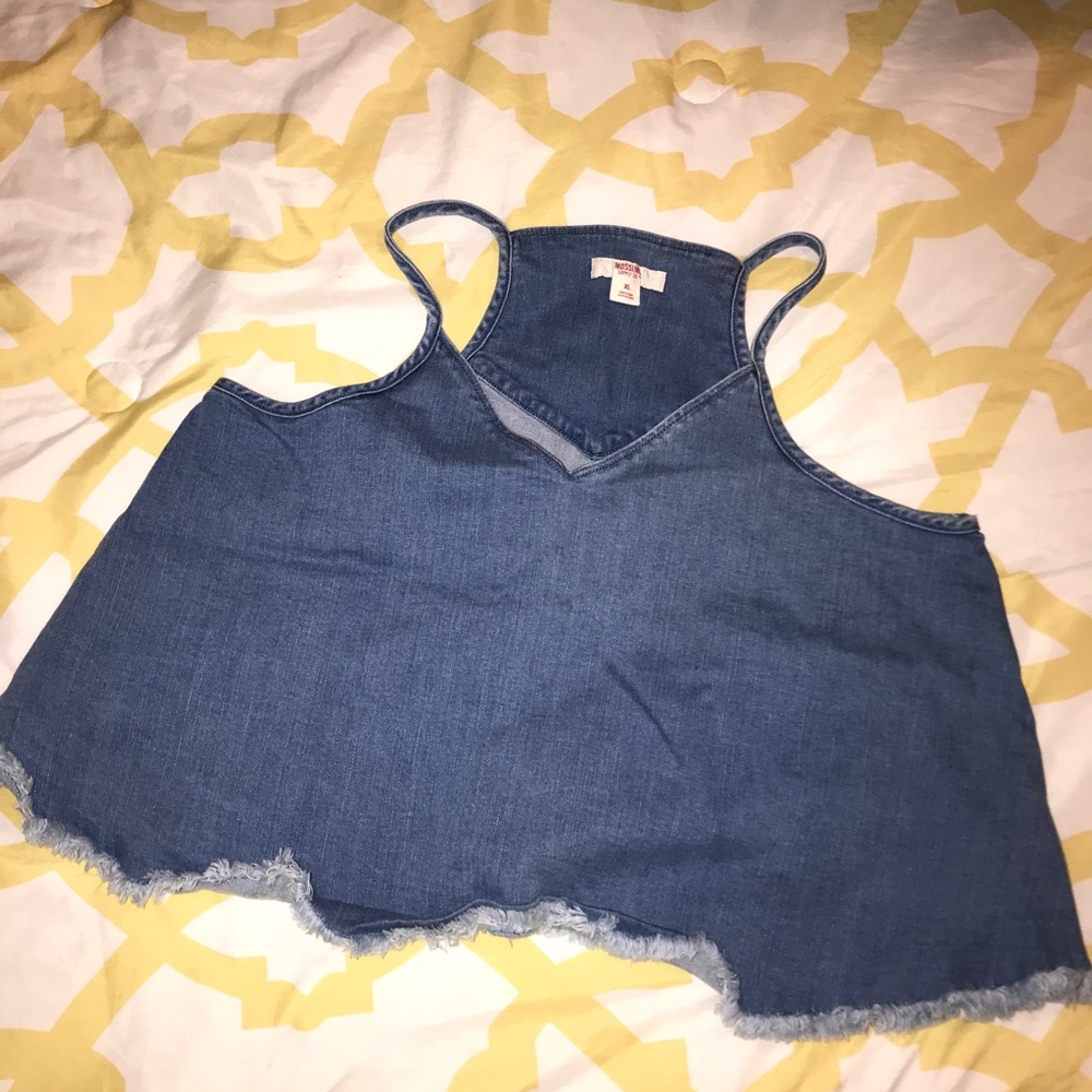 Mossimo crop tank - Picture 2 of 2